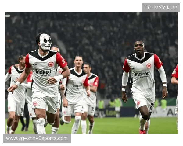 欧冠头条：冬窗重磅回归，球迷沸腾！